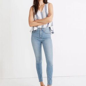 Madewell 10" High-Rise Skinny Jeans in Annapolis Wash